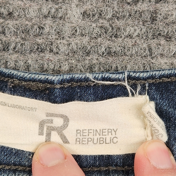 Refinery Republic Jeans Men 38 x 32 Slim Fit Straight Leg Faded Blue Medium Wash - Picture 4 of 12